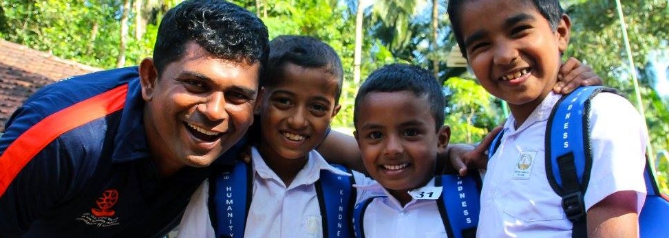 séjour sri lanka et effectuez une séjour humanitaire avec les enfants de L'ong foundation of godness